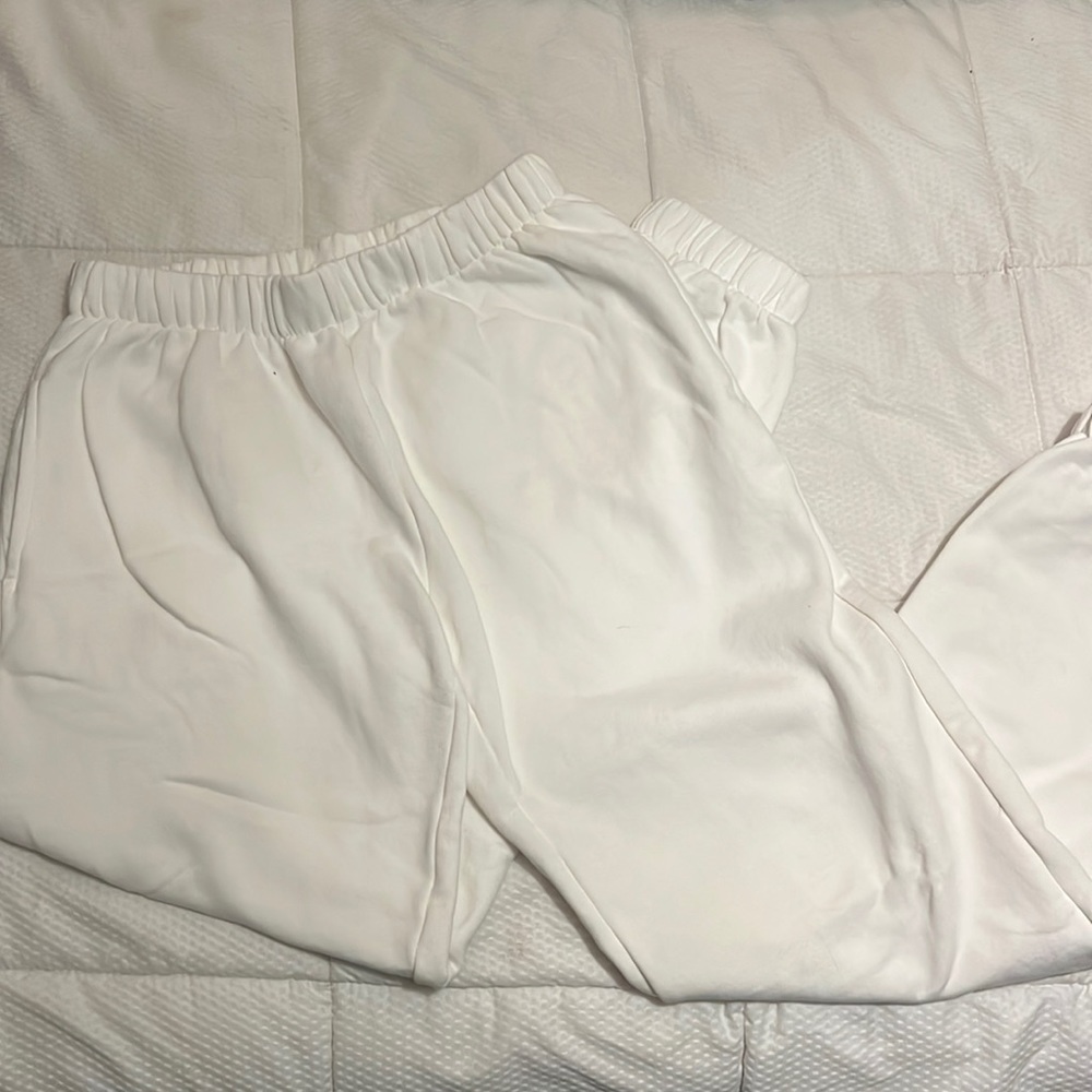 Brandy Melville sweatpants